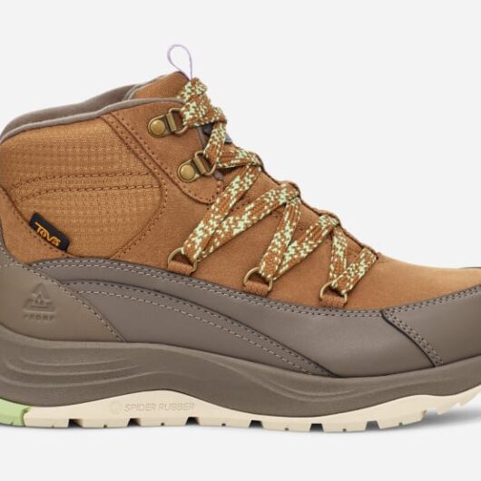 Women's TEVA Auroris Boot Shoes in Honey Brown/Bungee Cord, Size 3