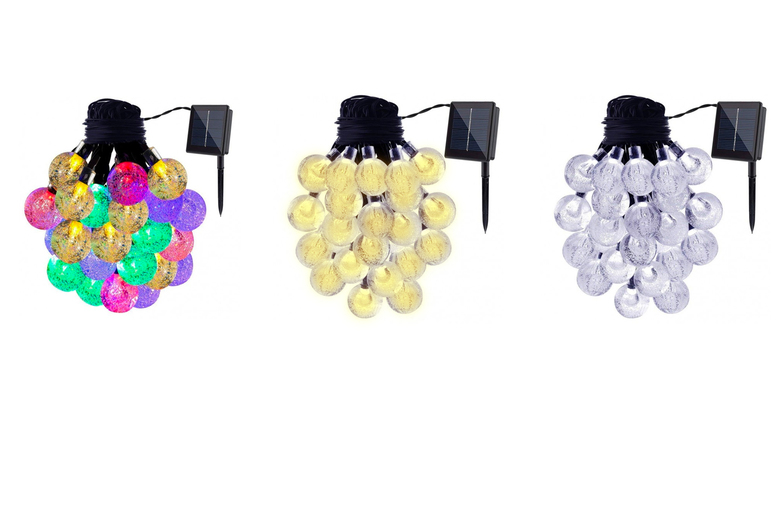 LED Solar String Lights - 100 Bulbs, 3 Colours | Wowcher